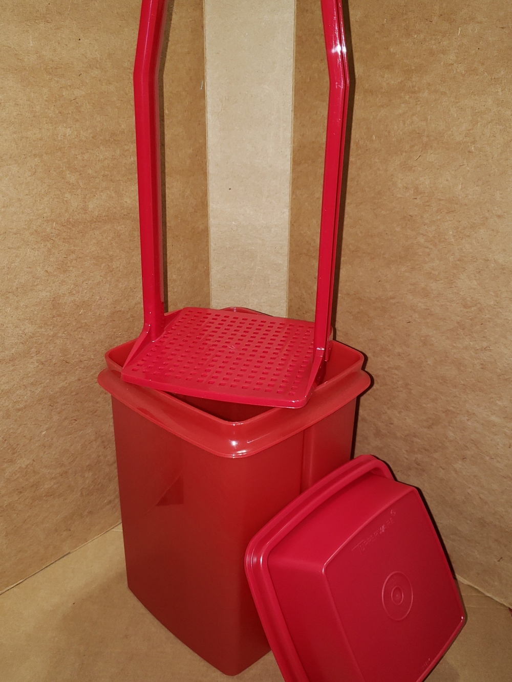 Tupperware 2L Picadilly - Picture 4 of 4